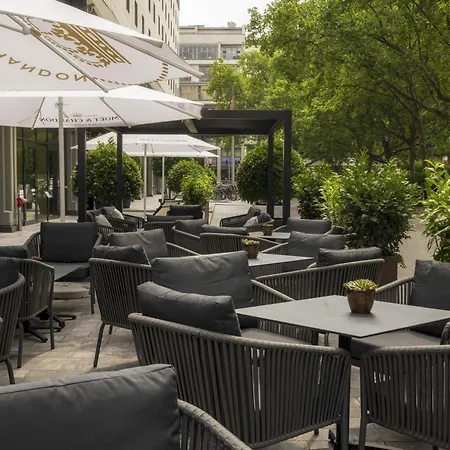 Ξενοδοχείο Doubletree By Hilton Ku'damm 5*