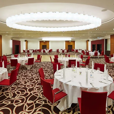 Doubletree By Hilton Ku'damm Ξενοδοχείο *