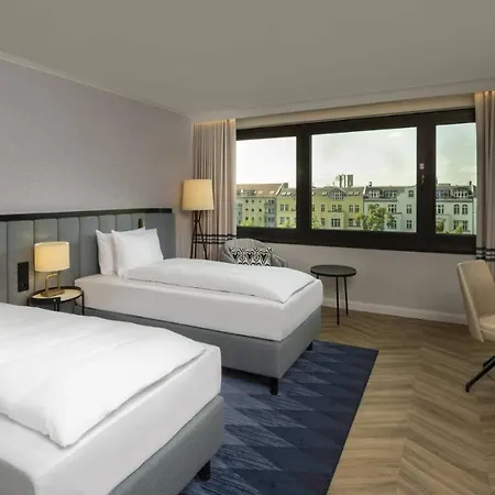 Doubletree By Hilton Ku'damm Ξενοδοχείο *