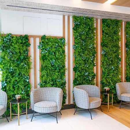 Doubletree By Hilton Ku'damm Ξενοδοχείο