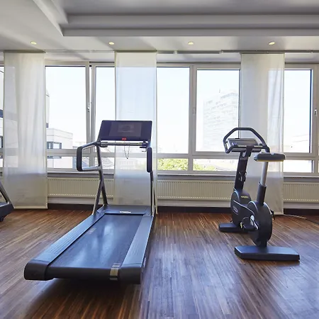 Doubletree By Hilton Ku'damm Ξενοδοχείο *