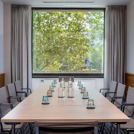 Ξενοδοχείο Doubletree By Hilton Ku'damm