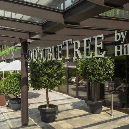 Doubletree By Hilton Ku'damm Hotel Berlín
