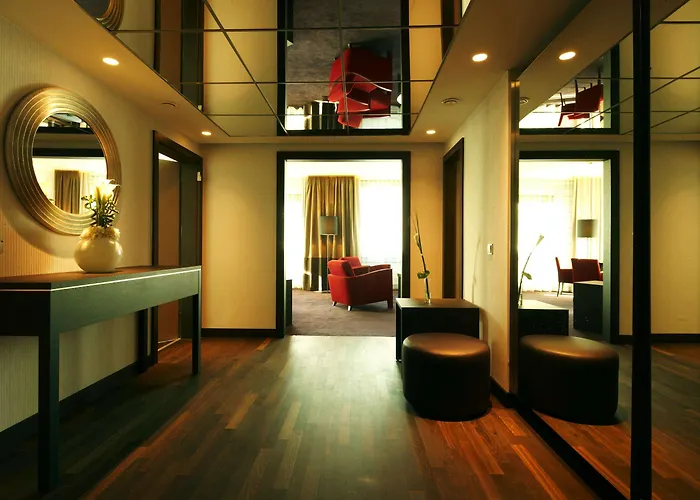 Hotel Doubletree By Hilton Ku'damm 5*