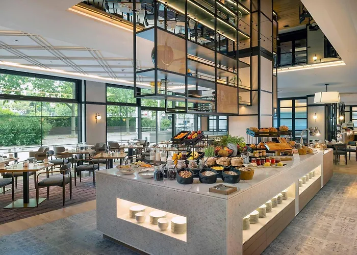 Doubletree By Hilton Ku'damm Hotel