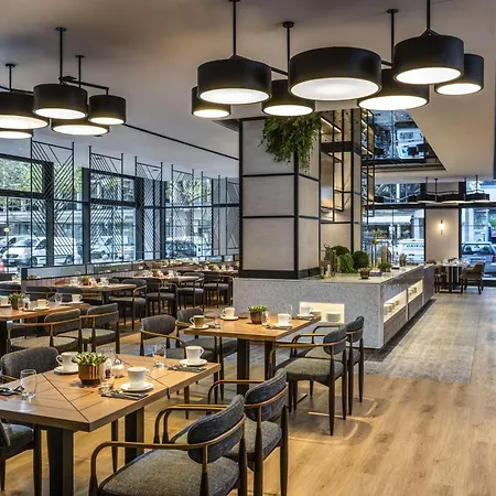 Doubletree By Hilton Ku'damm Hotel Berlim