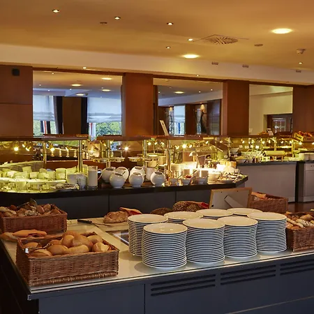 Hotel Doubletree By Hilton Ku'damm 5*