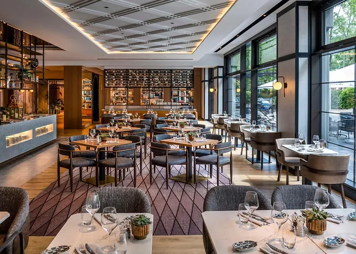 Doubletree By Hilton Ku'damm فندق